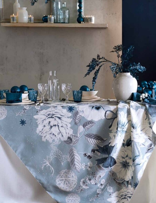 Tovaglia Antimacchia Natale Maison Sucrèe art. Ribbon Tovaglia Antimacchia Natale Maison Sucrèe art. Ribbon