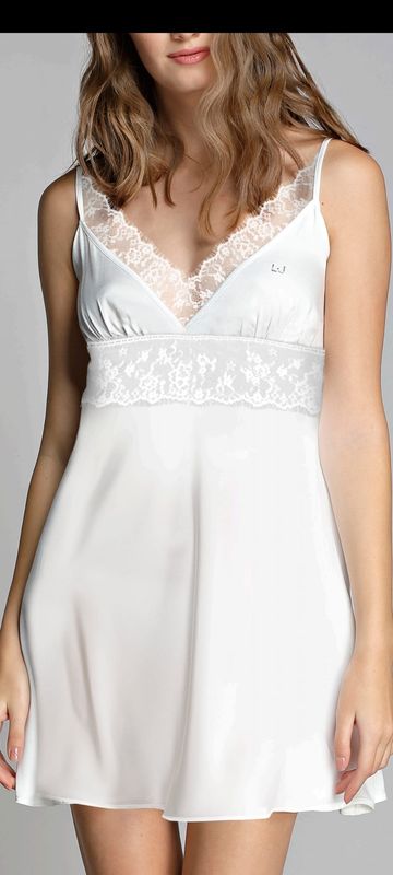 Sottoveste bretellina in Raso LiuJo con pizzo art.40