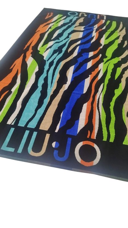 Telo mare LiuJo 100x180in spugna Jacquard