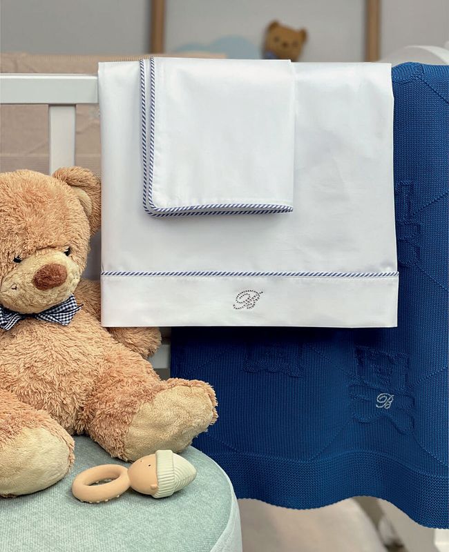 Completo lenzuola per lettino sponde Blumarine baby art. Navy Completo lenzuola per lettino sponde Blumarine baby art. Navy