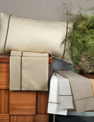 Completo Lenzuola Copriletto Borbonese art. City