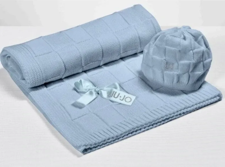 Coperta culla Carrozzino con cuffietta LiuJo in misto Lana art. Quadrati