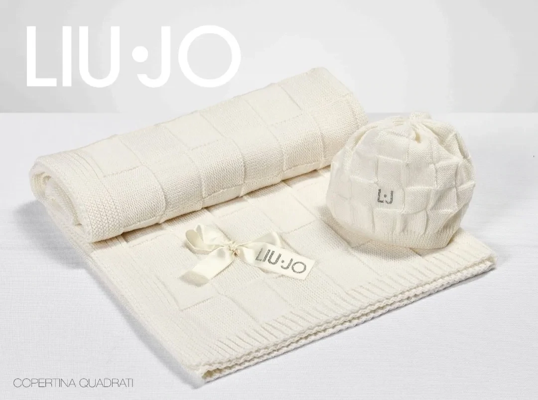 Coperta culla Carrozzino con cuffietta LiuJo in misto Lana art. Quadrati, colore: avorio