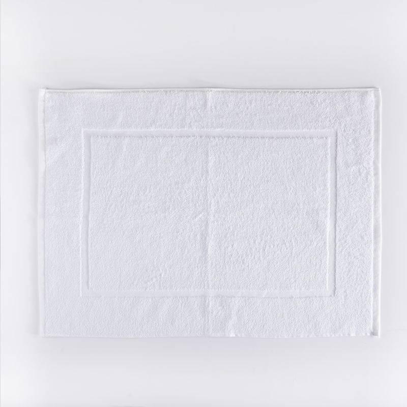Tappeto B&B White 50x70 cm. Tappeto B&B White 50x70 cm.