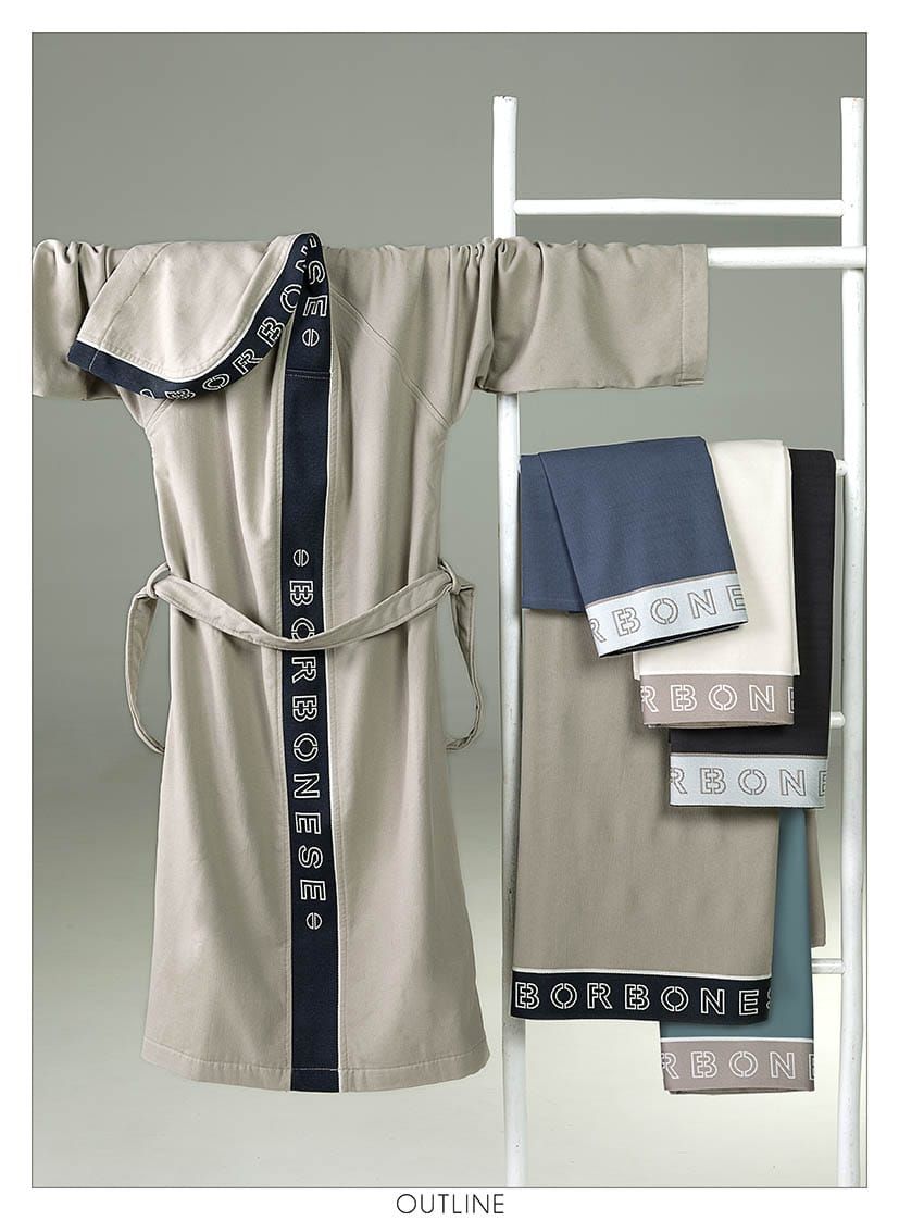 Accappatoio Microspugna Borbonese confezionato in sacca con zip logata art. Outline