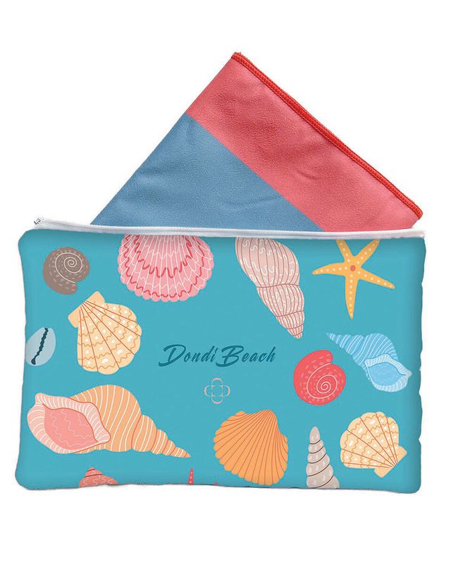 Telo mare in microfibra stampata, retro stampato con pattern logato all over con pochette abbinata.