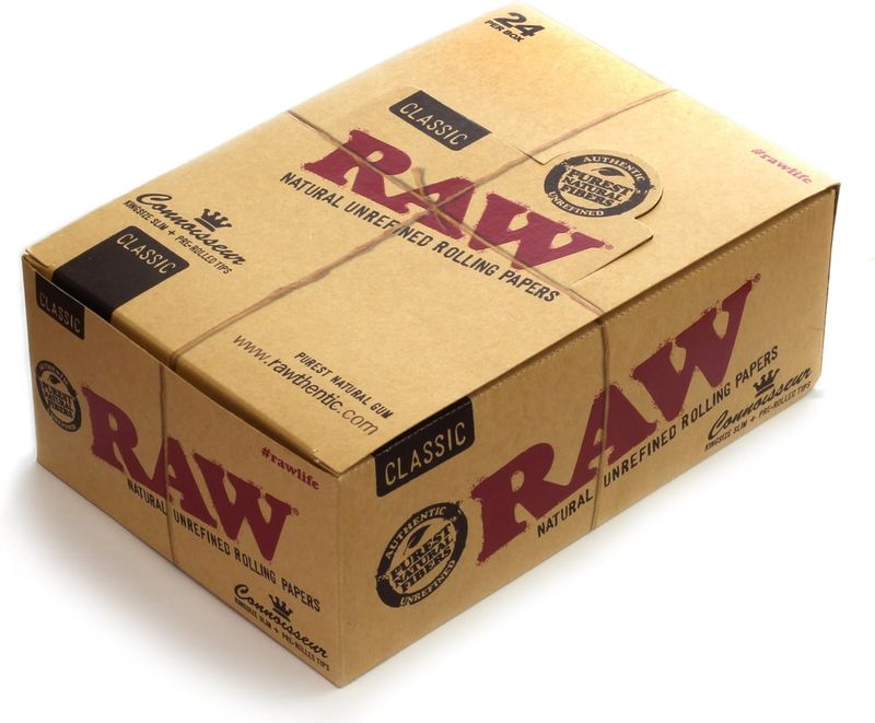 RAW Connoisseur KingSize Slim Classic + Pre-Rolled Tips