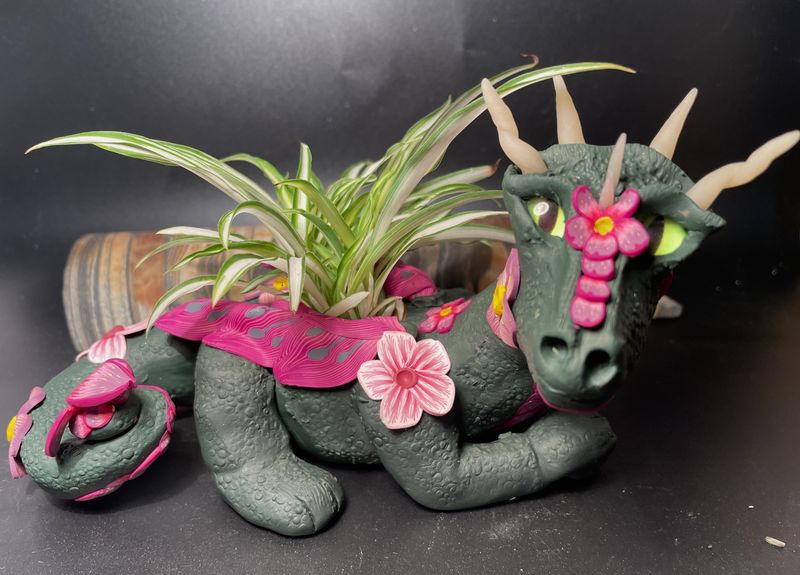 Flower Dragon - Planter