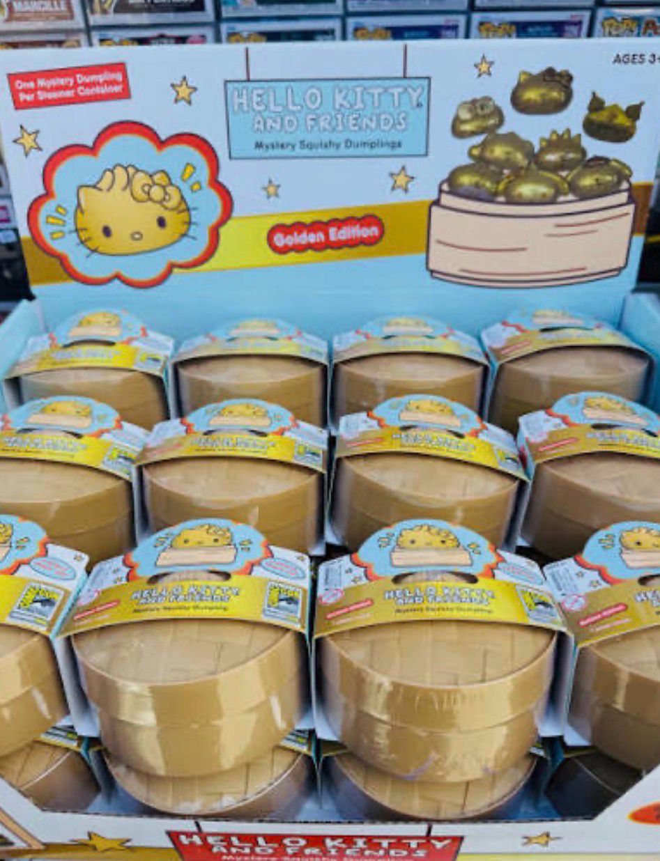 Hello Kitty Mystery Squishy Dumplings : Gold Edition ; 24 Dumplings Per Box