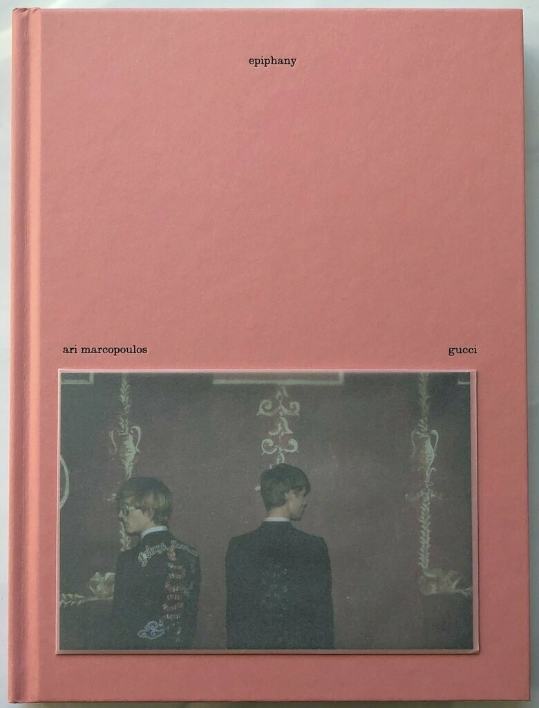 世界1000部限定、Gucci (グッチ) の写真集『Epiphany