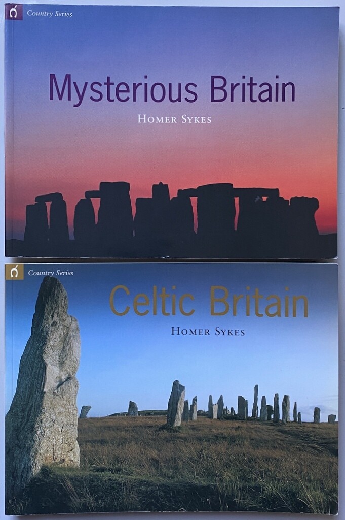 [SIGNED] HOMER SYKES CELTIC / MYSTERIOUS BRITAIN