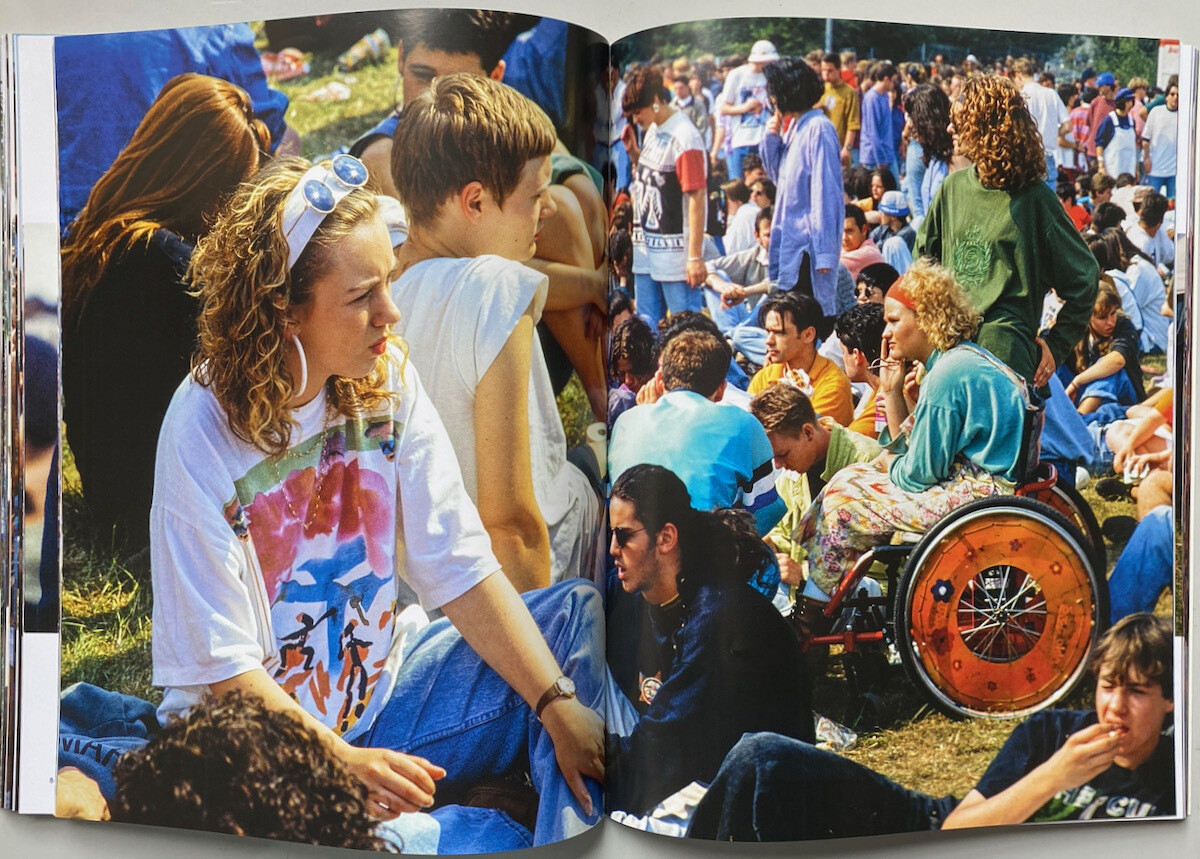 限定1000部】SPIKE ISLAND 写真集・美品 【公式通販】
