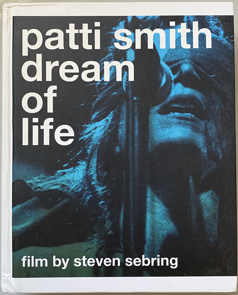 [SIGNED] PATTI SMITH DREAM OF LIFE