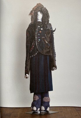 流行に UNDER OF LABYRINTH COVER 写真集 図録 アート・デザイン