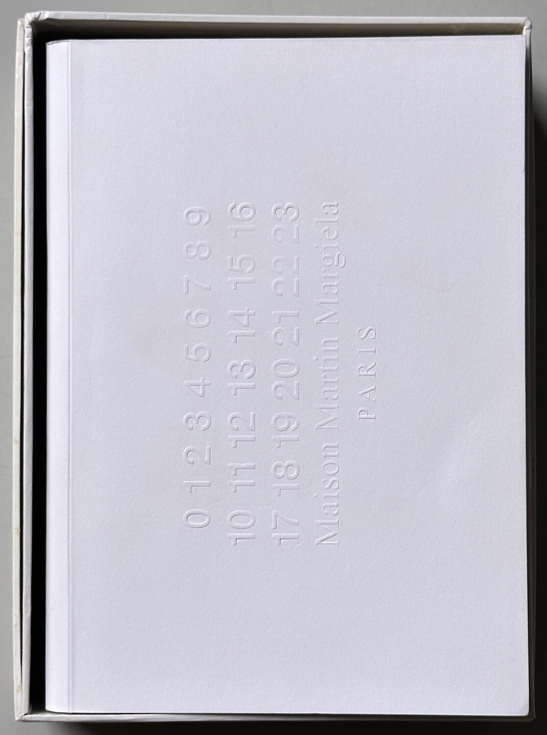 Martin Margiela マルジェラ cream 本 ブック Cream 09: Maison Martin Margiela. (Edition 2008, Issue.09