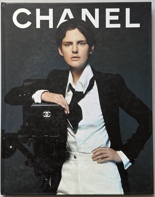 Chanel Boutique S/S 1997 Stella Tennant