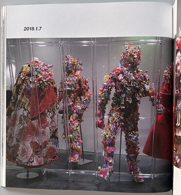 COMME des GARÇONS 1989-2023 COMME des GARÇONS 1989-2023