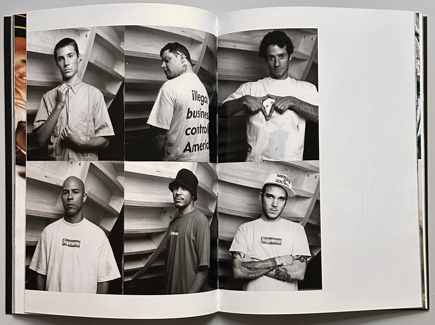 supreme fairfax book フォト ブック 2023 Supreme - 本 屋 青 旗 Ao