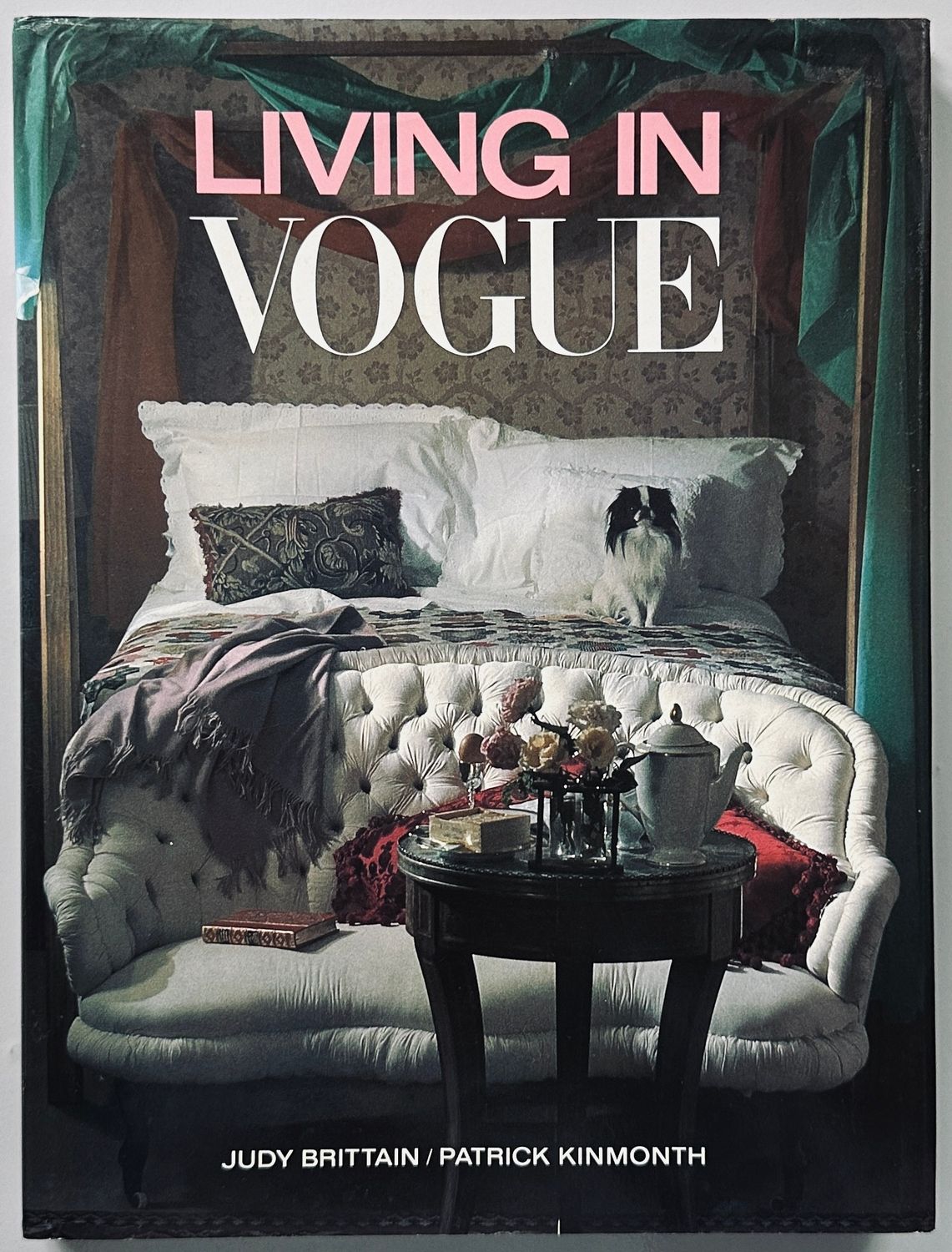 English Elegance / Living In Vogue