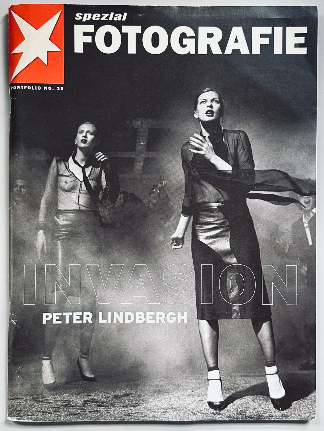 Peter Lindbergh Invasion