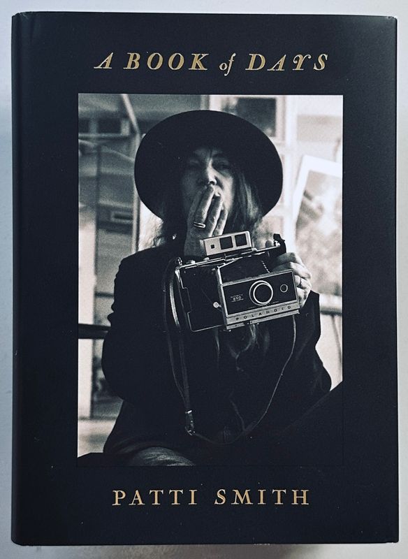 [SIGNED] PATTI SMITH A BOOKS OF DAYS