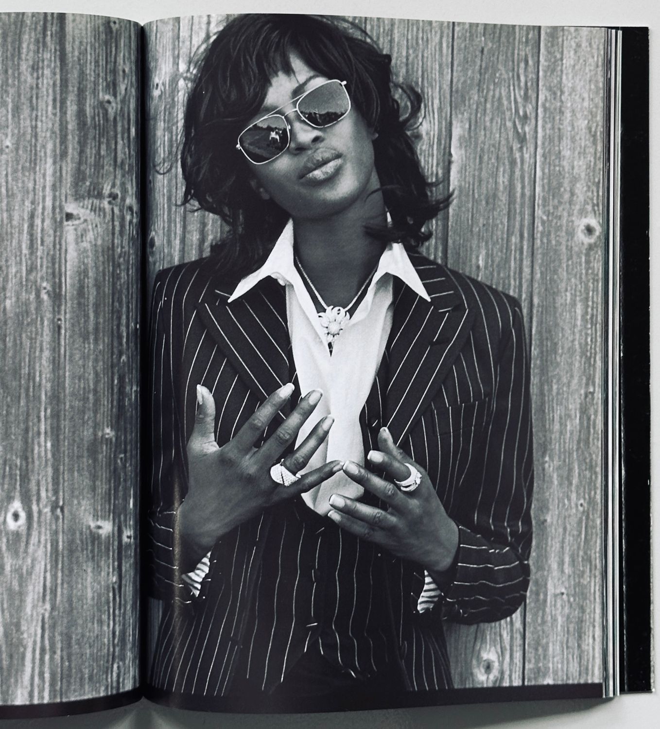 2000年VOGUE ITALIA付録NAOMI CAMPELL写真集 2000年VOGUE ITALIA付録NAOMI CAMPELL写真集 アート・デザイン・音楽