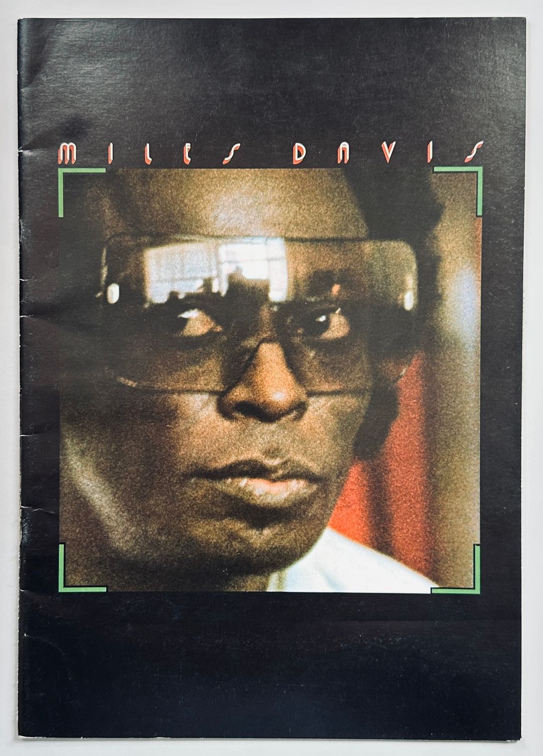 [SIGNED] MILES DAVIS JAPAN TOUR 1975 PROGRAMME