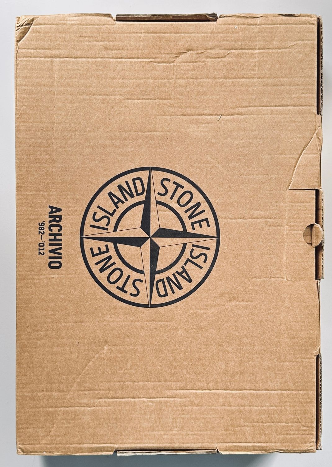 stone island ARCHIVIO '982–'012 Stone Island: Archives 982-012: Archivio '982-'012: Amazon