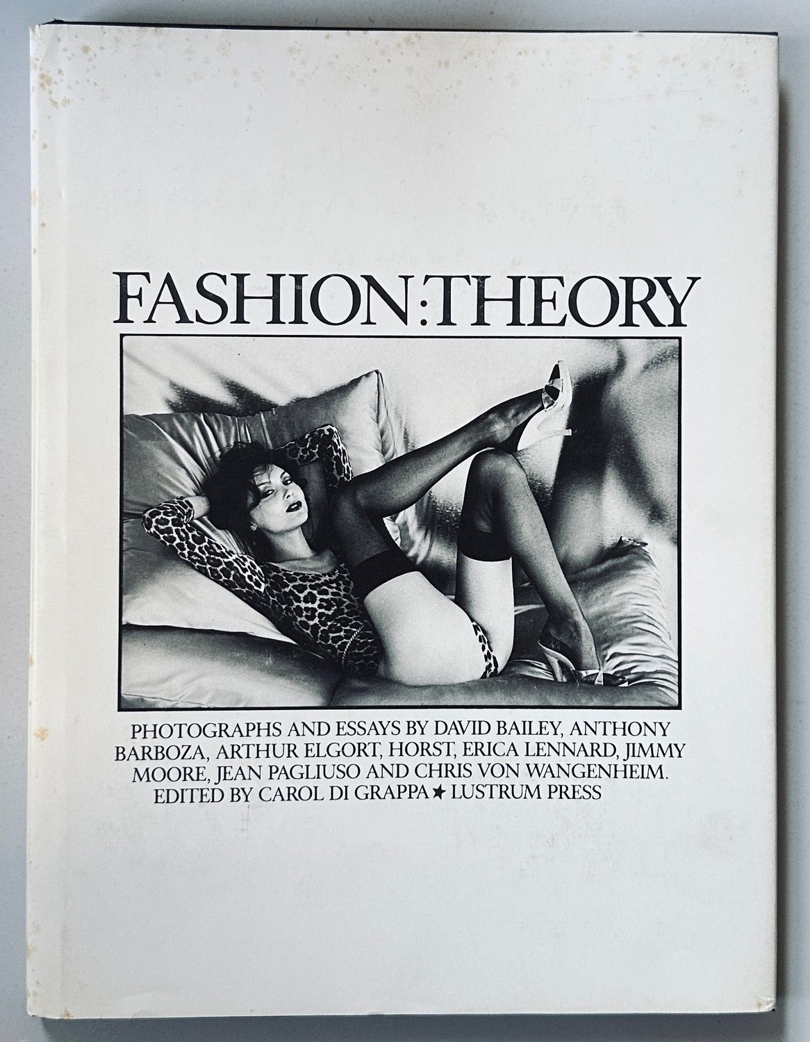 Fashion: Theory Fashion: Theory