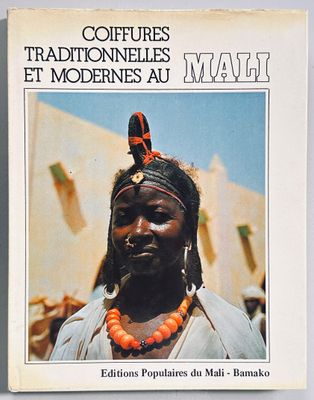 Coiffures Traditionnelles et Modernes Au Mali