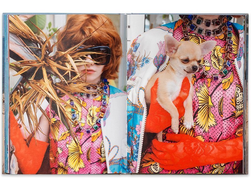SIGNED] MARTIN PARR GUCCI WORLD (THE PRICE OF LOVE)