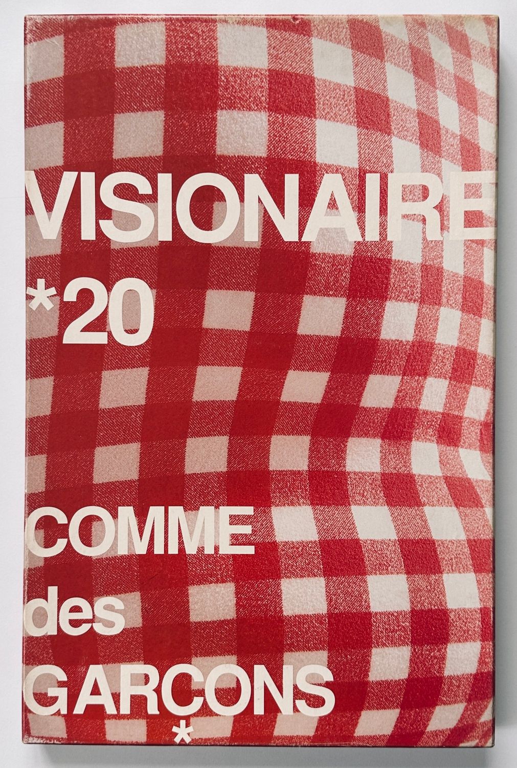 COMME des GARÇONS VISIONAIRE 20 COMME des GARÇONS VISIONAIRE 20