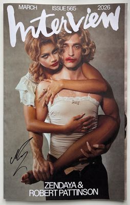 [SIGNED] NADIA LEE COHEN ZENDAYA ROBERT PATTINSON