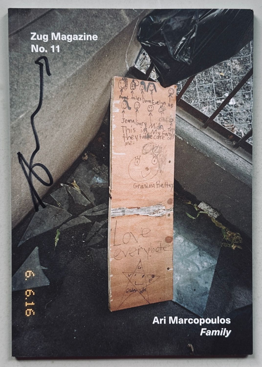 [SIGNED] ARI MARCOPOULOS ZUG MAGAZINE