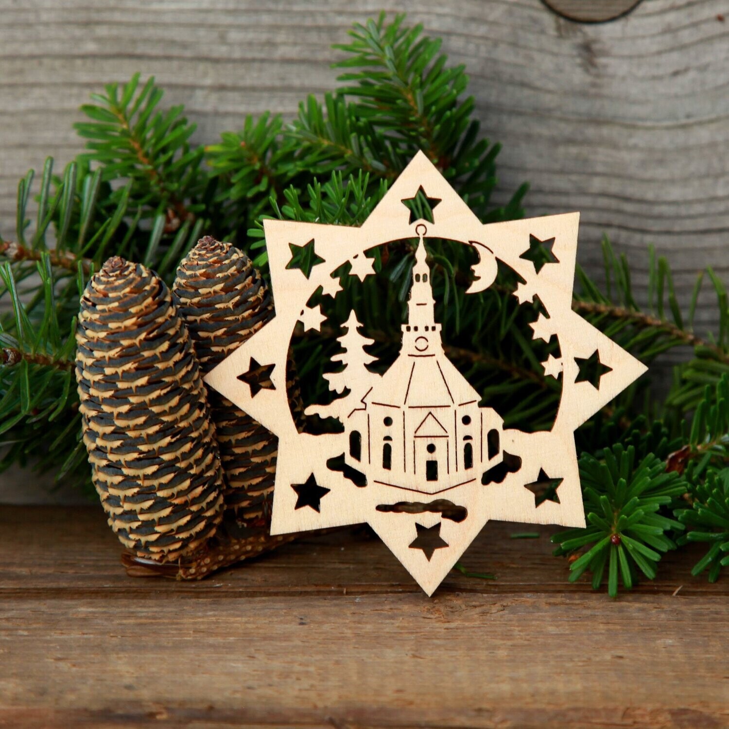 Weihnachtsstern "Seiffener Kirche" natur