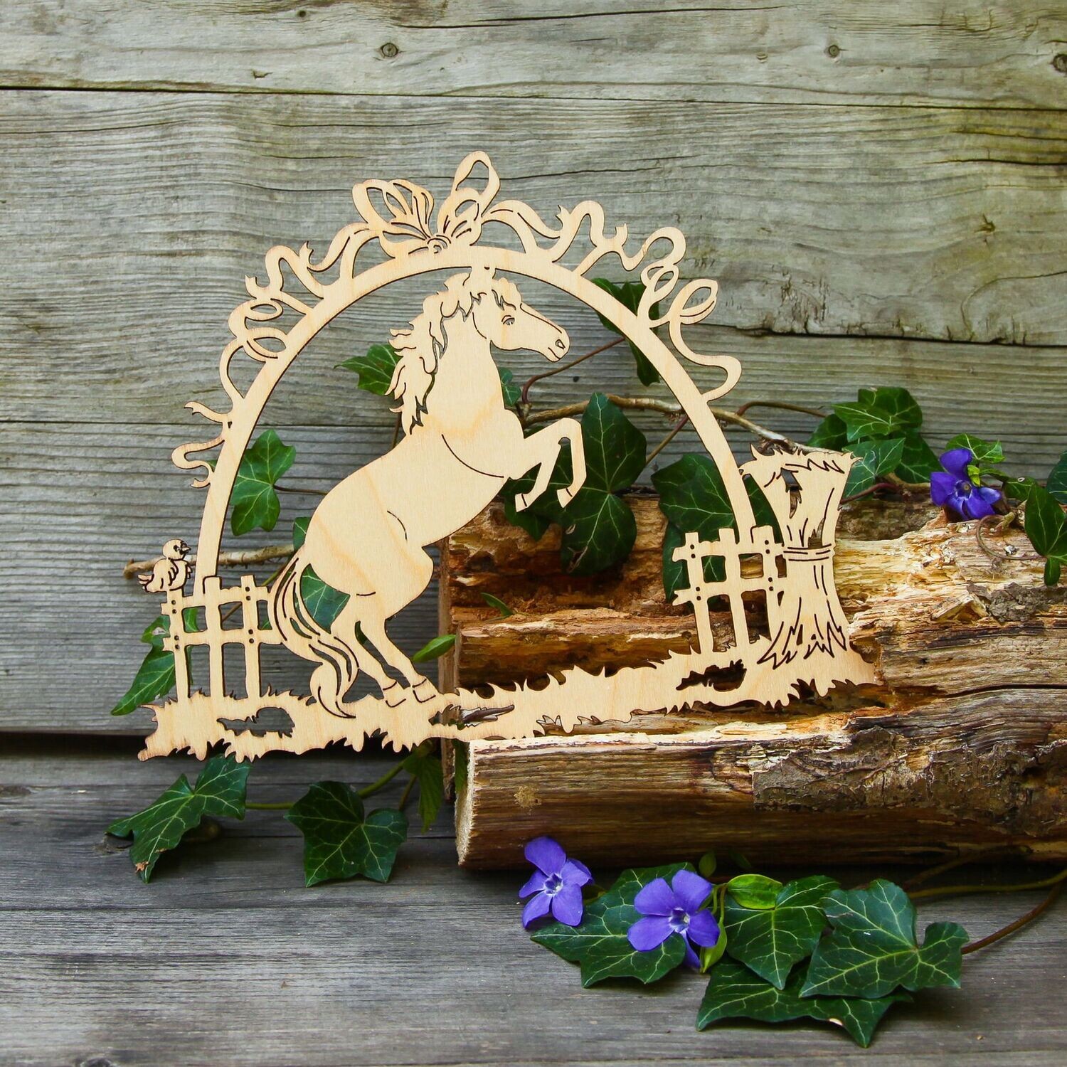 Fensterbild 24 cm Holz  Motiv: Pferd