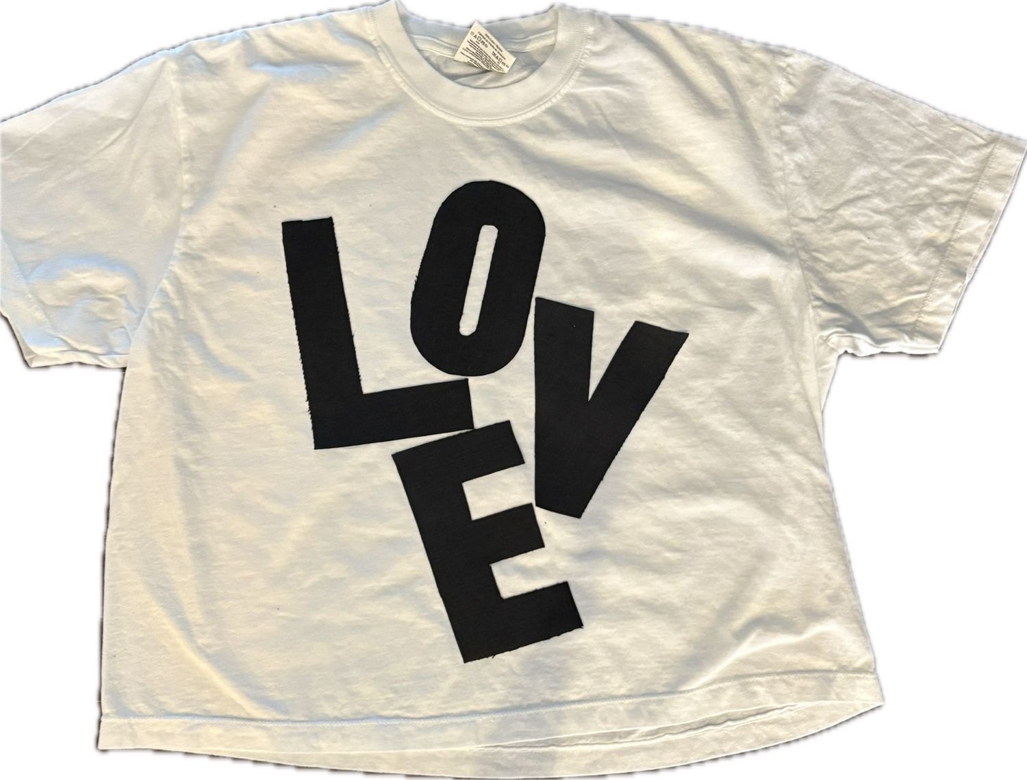 LOVE Tee