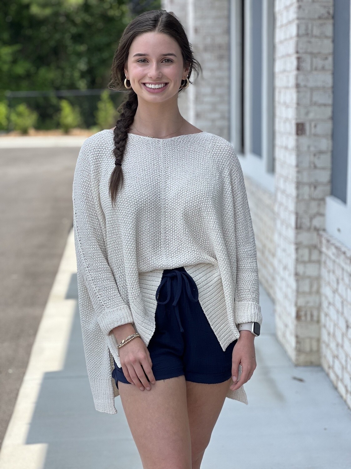 Cream 1 size light weight sweater