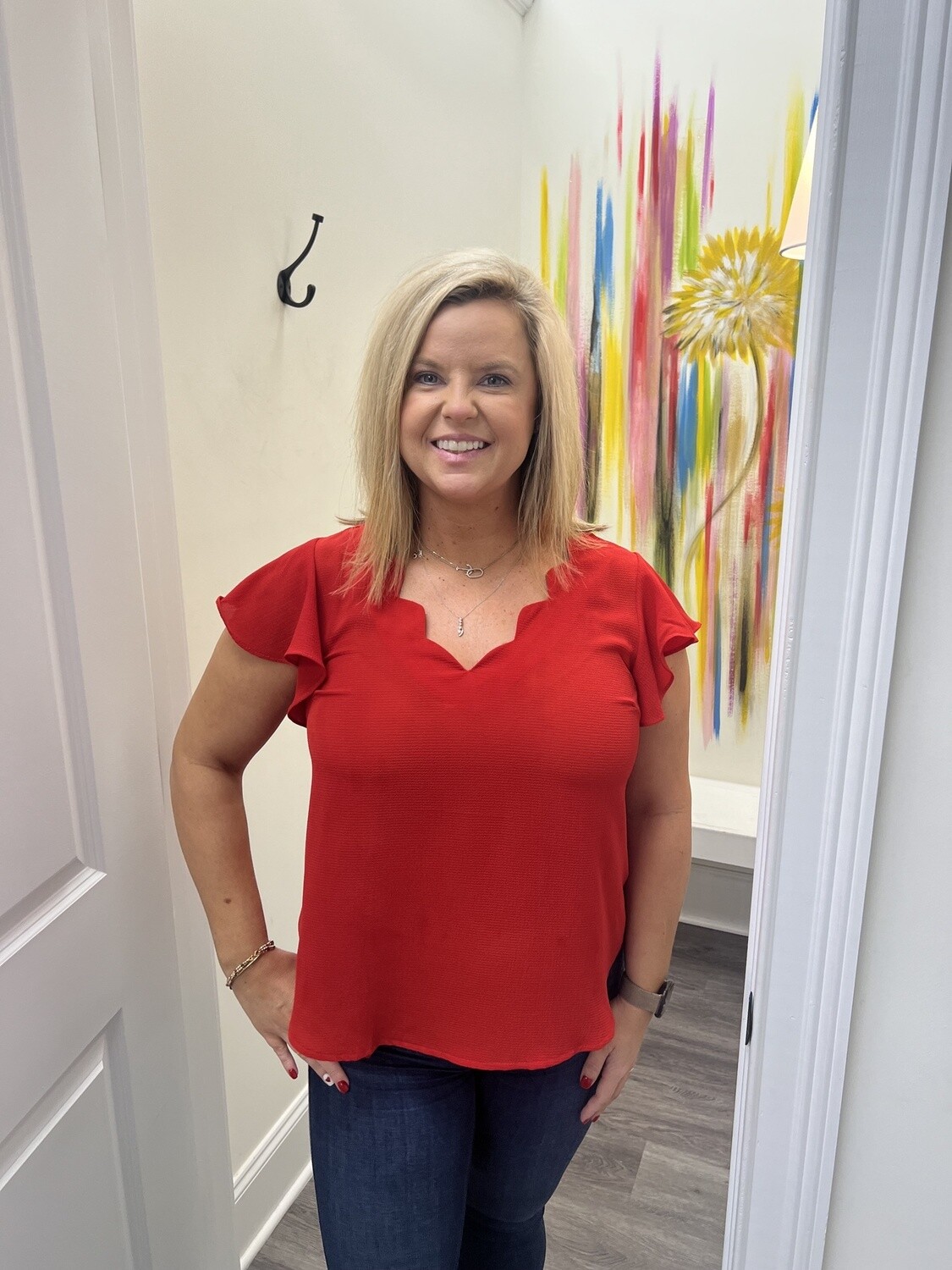 RED SCALLOPED NECK
