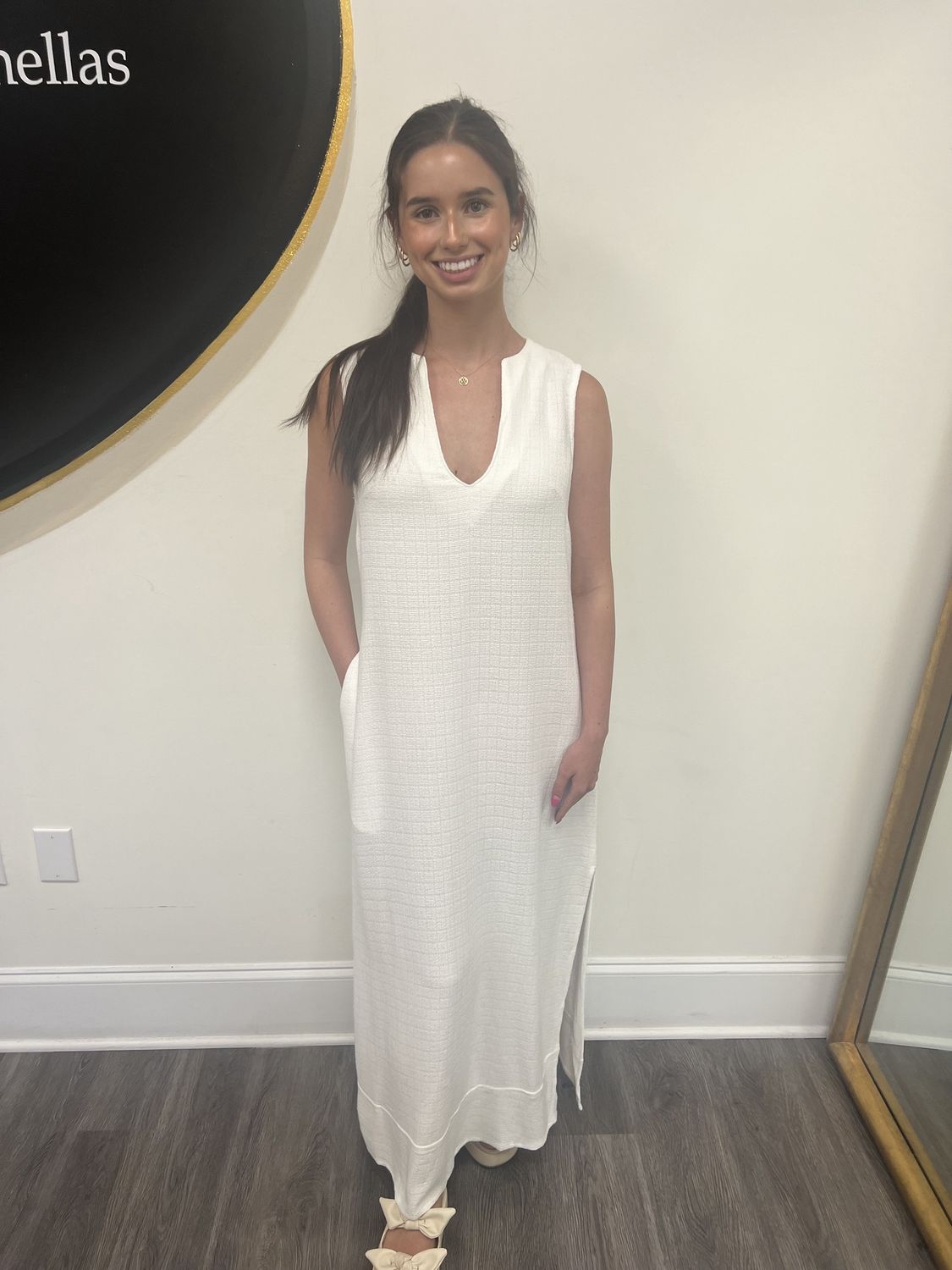 IVORY MAXI SLEEVELESS