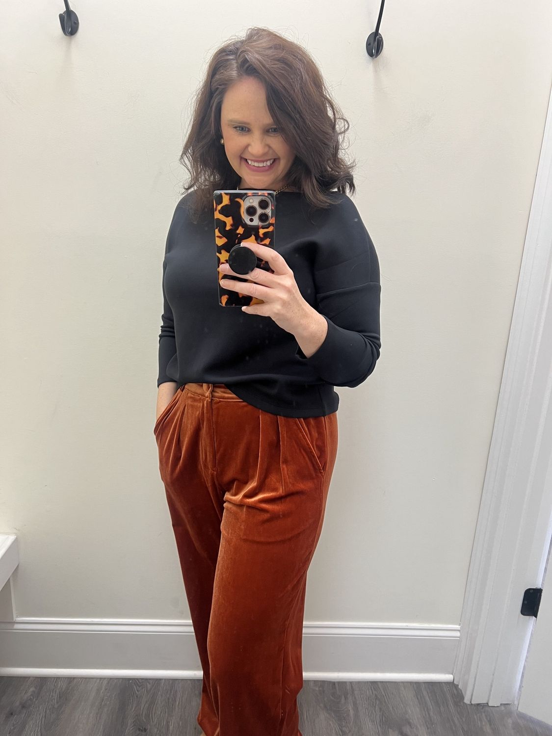 Velvet holiday pants
