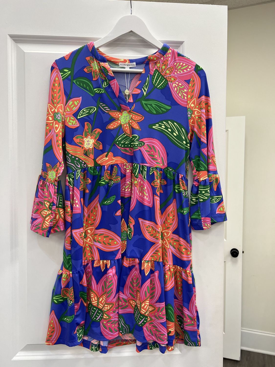 Dress Laguna’s island dreams