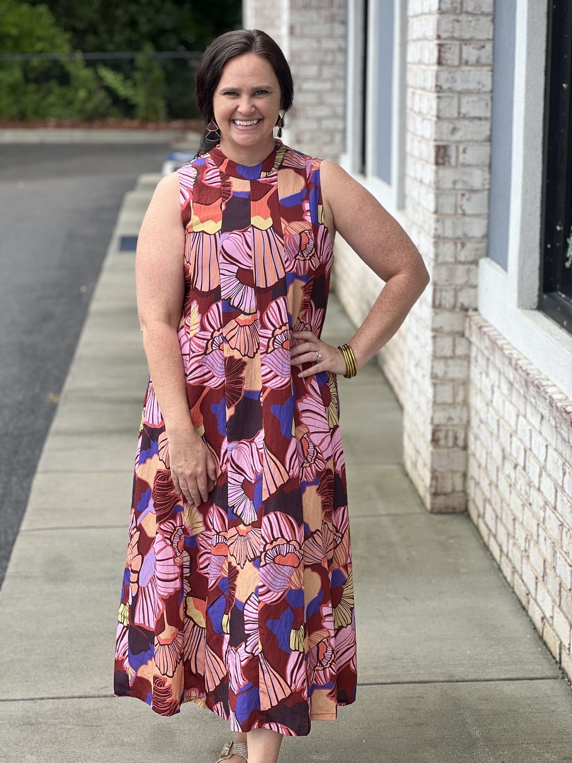 Sleeveless floral print dress