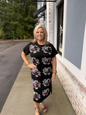 USC dress queen