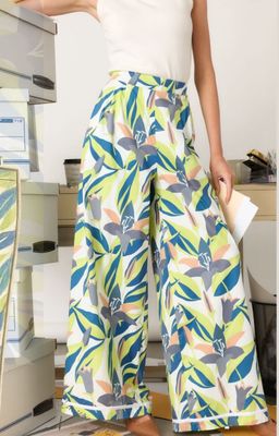 Graphic garden pants