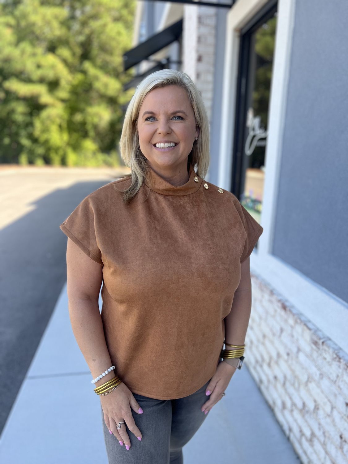 Suede top brown