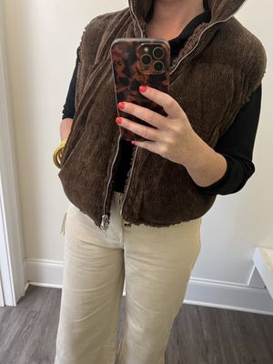 Um vest brown