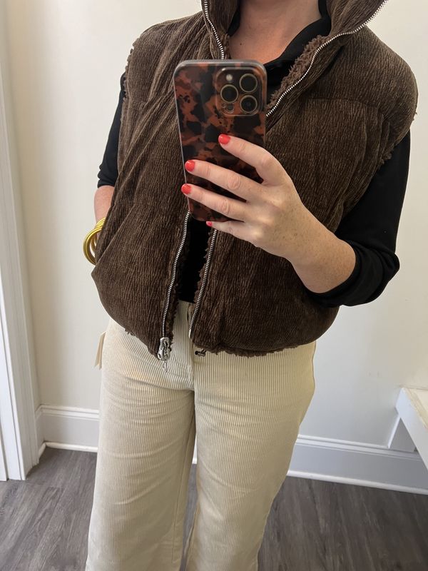 Um vest brown