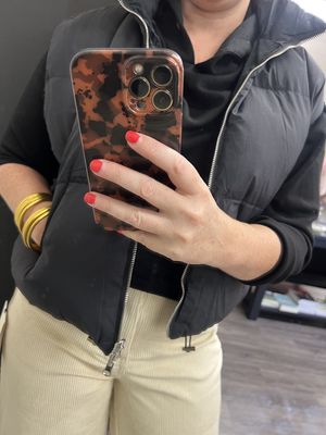 Um vest black