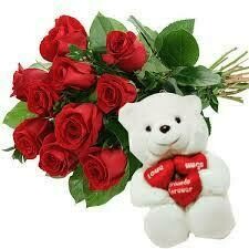 10 Red Roses with a Teddy